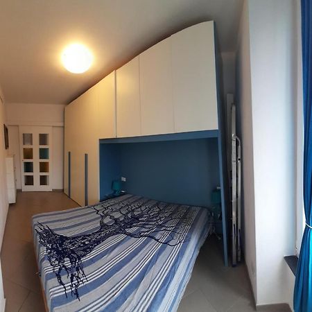 Casa Vacanze Romanticapt 莱万托 外观 照片